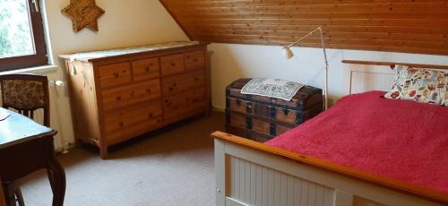 Carlow Apartment | Blaues Haus-Urlaub mit Alpakas oder nur eine schöne Unterkunft in der schaalseergion