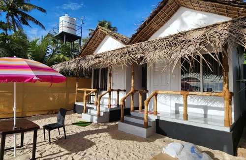 Alappuzha House | Bliss Beach Villa