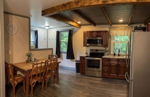 Tylersville House | Blitz Hollow Retreat Apt. near Trophy Fishing