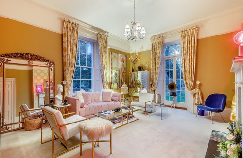 Irstead Cottage | Blofield House - UK48096