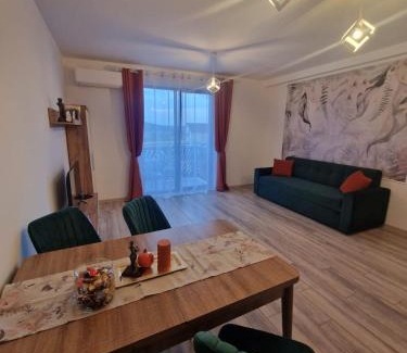 Cordau Apartment | Blooming Apartment, Baile Felix