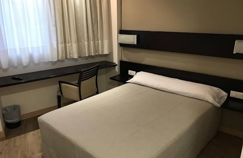 Imarcoain Hotel | BLU HOTEL PAMPLONA