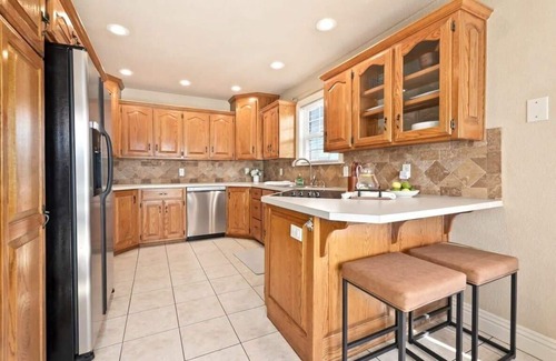 Lowell House | Blue Haven - Epic game room - Lake Views