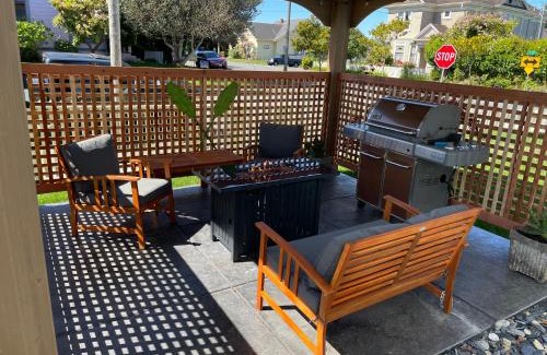 Eureka House | Blue Mist Victorian, 5 Bedroom 2 bath Gem