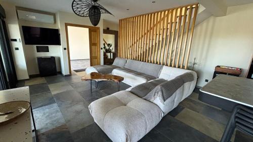 L'Etang-Sale Villa | Blue Naiade Villa zen and cosy