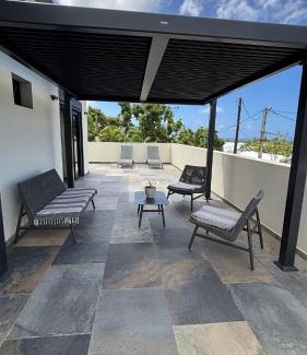 L'Etang-Sale Villa | Blue Naiade Villa zen and cosy