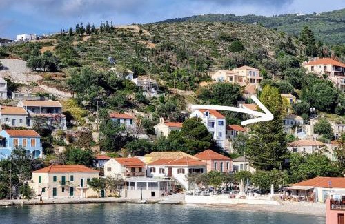 Assos House | Blue Note House
