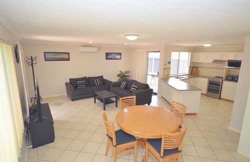 Kalbarri Apartment | Blue Ocean Villa 7 - Kalbarri, WA