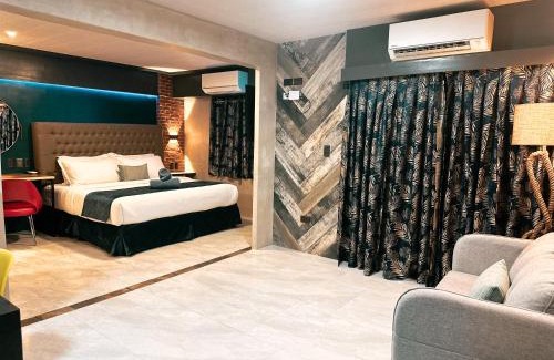 Mactan Export Processing Zone Apartment | Blue Tulip - Rooms with Jacuzzi