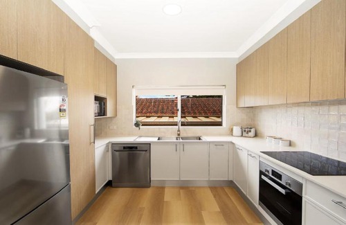 Ettalong Beach House | Blue Waters Ettalong Beach