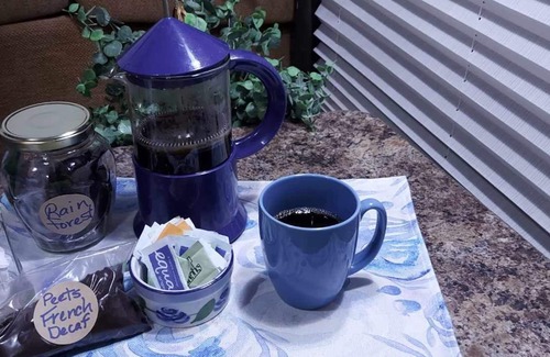 Starcrest House | Blueberry Dreamer - Comfy Clean Sweet Retreat WiFi