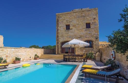 Zejtun Villa | Blueberry Hills