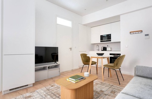 Benfica Apartment | Blueground | Benfica, furnished & fully equipped