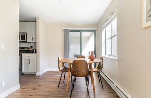 China Basin Apartment | Blueground | South Beach, pool & w/d, nr SFMOMA