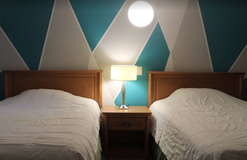 Sarnia Hotel | Bluewater Motel