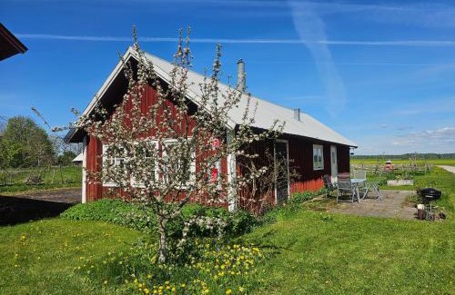 Motala House | Bo på lantgård