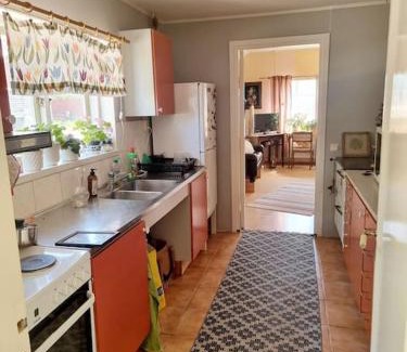Motala House | Bo på lantgård