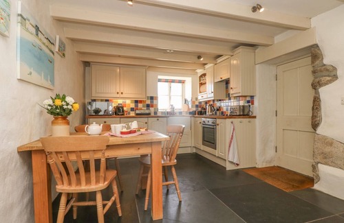 Chysauster Cottage | Boar's House