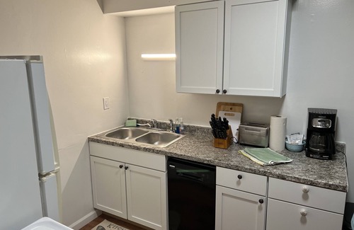 Willoughby Spit Apartment | Boat House Ground Floor #2 - 1 Br Waterfront, Wifi 1 Bedroom Apts by RedAwning