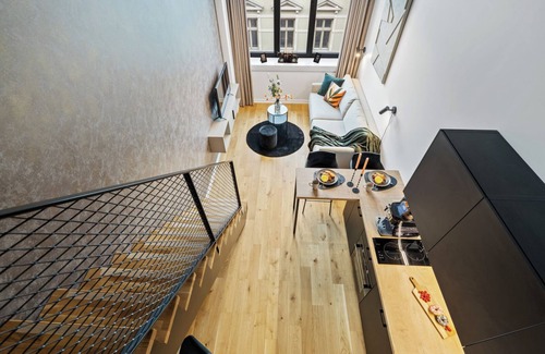 Old Town Apartment | Bob W Duo Lofts