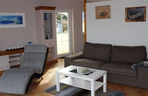 Pruchten House | Boddensurfer 3a Comfortable holiday residence