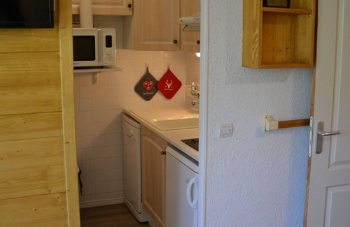Reberty Apartment | Boedette D superb apartment 5 people renovated ski in ski out SOUTH