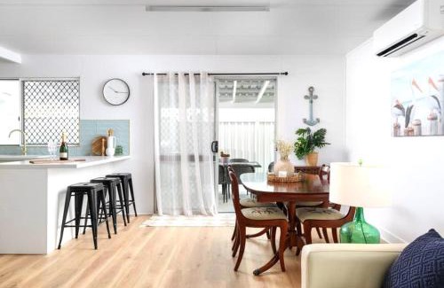 Tin Can Bay House | Bogimbah Cottage