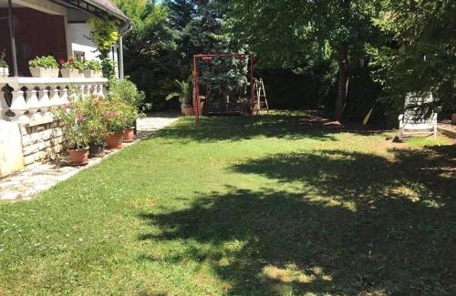 Balatonfured House | Bográcsos Apartmanház