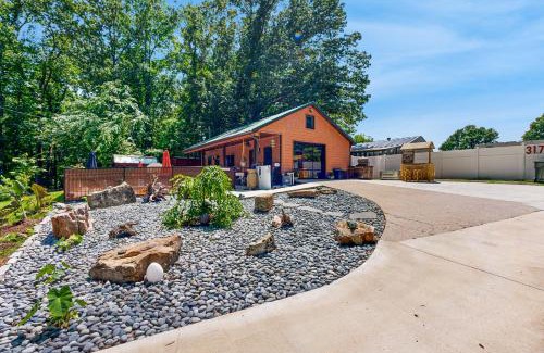 Muscle Shoals Hotel | Bohemian Hideaway