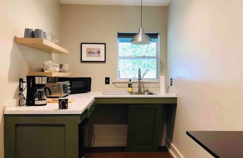 East Memphis Apartment | Boho Blue & Airstream Nearby all Things Memphis