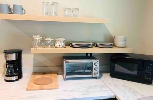 East Memphis Apartment | Boho Blue & Airstream Nearby all Things Memphis