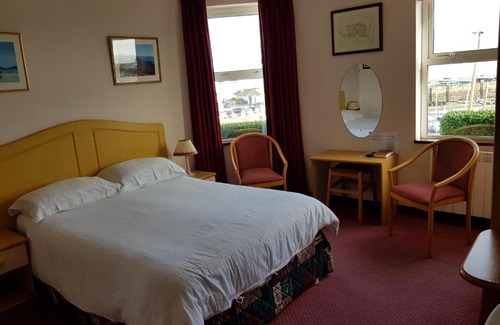 St Aubin House | Bon Viveur Guest House