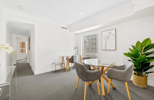 Sydney Central Business District Apartment | Bond 1218 Self Catering