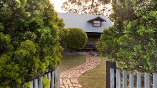 Broke House | Bonn Abbey - Magnificent Stone Lodge