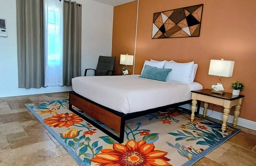 Rockledge Hotel | Bonsai - A Modern Motor Court