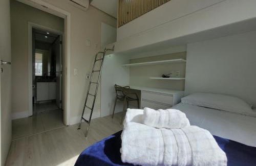 Ponta da Praia Apartment | Book Santos Maralta 111 - Ponta da Praia 2 dorm