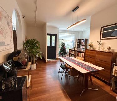 Jianshui County House | Bookhouse B&B here