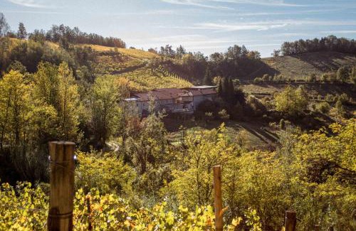 Loazzolo House | Borgo Isolabella - Wine & Vermouth Resort