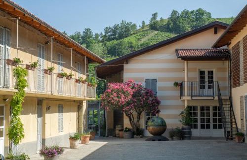 Loazzolo House | Borgo Isolabella - Wine & Vermouth Resort