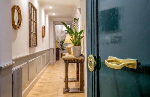 Rione XIV Borgo Apartment | Borgo Pio Charme