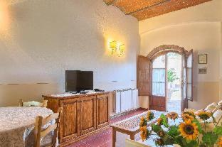Montaione House | Borgo San Benedetto
