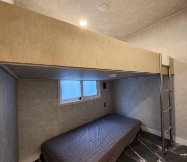 Jung-gu House | Bosu house
