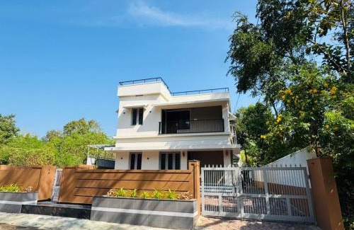 Alattur House | Bougain Villa Palakkad