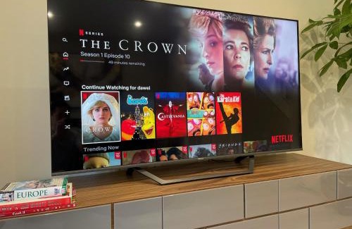 Boscombe House | Bournemouth cottage 6mins from beach, free parking