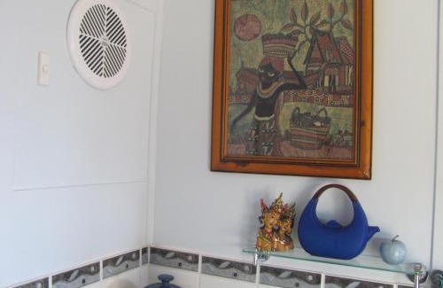 Kandos House | Bower's Hideout