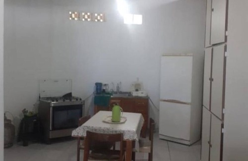 Cidade da Crianca Cottage | Alugo Casa NA Praia Grande Próximo AO Centro DE Mongaguá Acomoda ATE 15 Pessoas