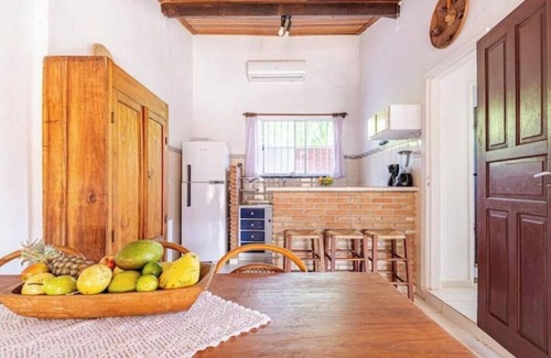 Camburi Villa | Pool House 100m from Camburizinho