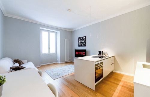 Chinatown House | Bramante Luxury Apartments by InnStay