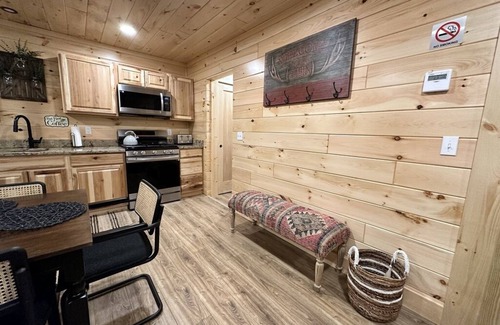 Old Forge Cabin | Brand NEW! 2-Bedroom Cabin in Old Forge. AC, Washer/Dryer, WiFi. Walk to town!