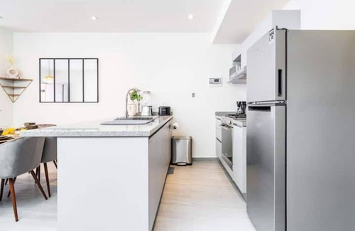 Escandon Apartment | Brand new Building Near Condesa!